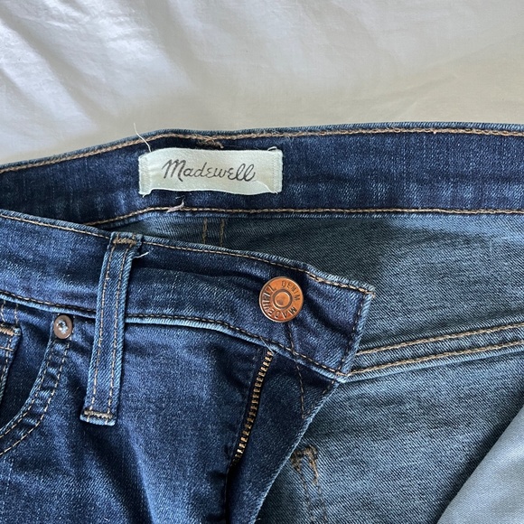 Madewell 10" High Rise Skinny Jeans - Picture 4 of 4
